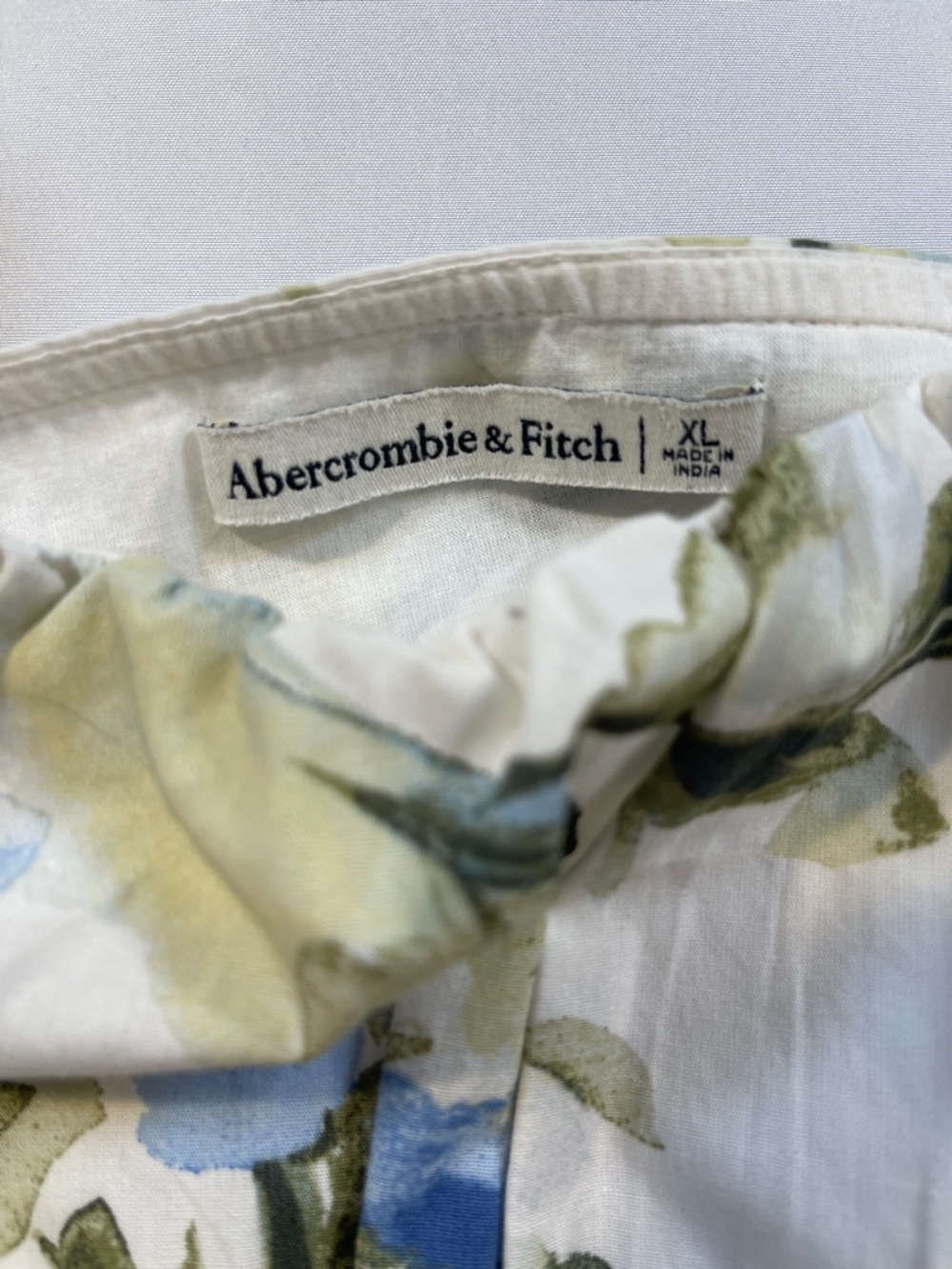 Abercrombie & Floral Two-Piece Crop Top (XL) & Skirt (XLP) Set - Picture 3 of 12